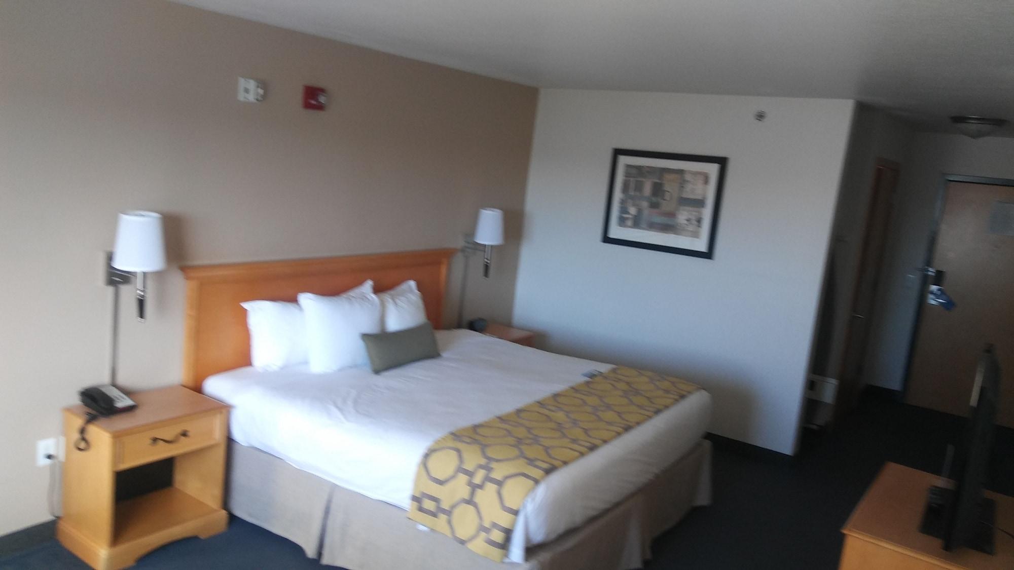Baymont By Wyndham Indianapolis Northeast Hotel Eksteriør billede