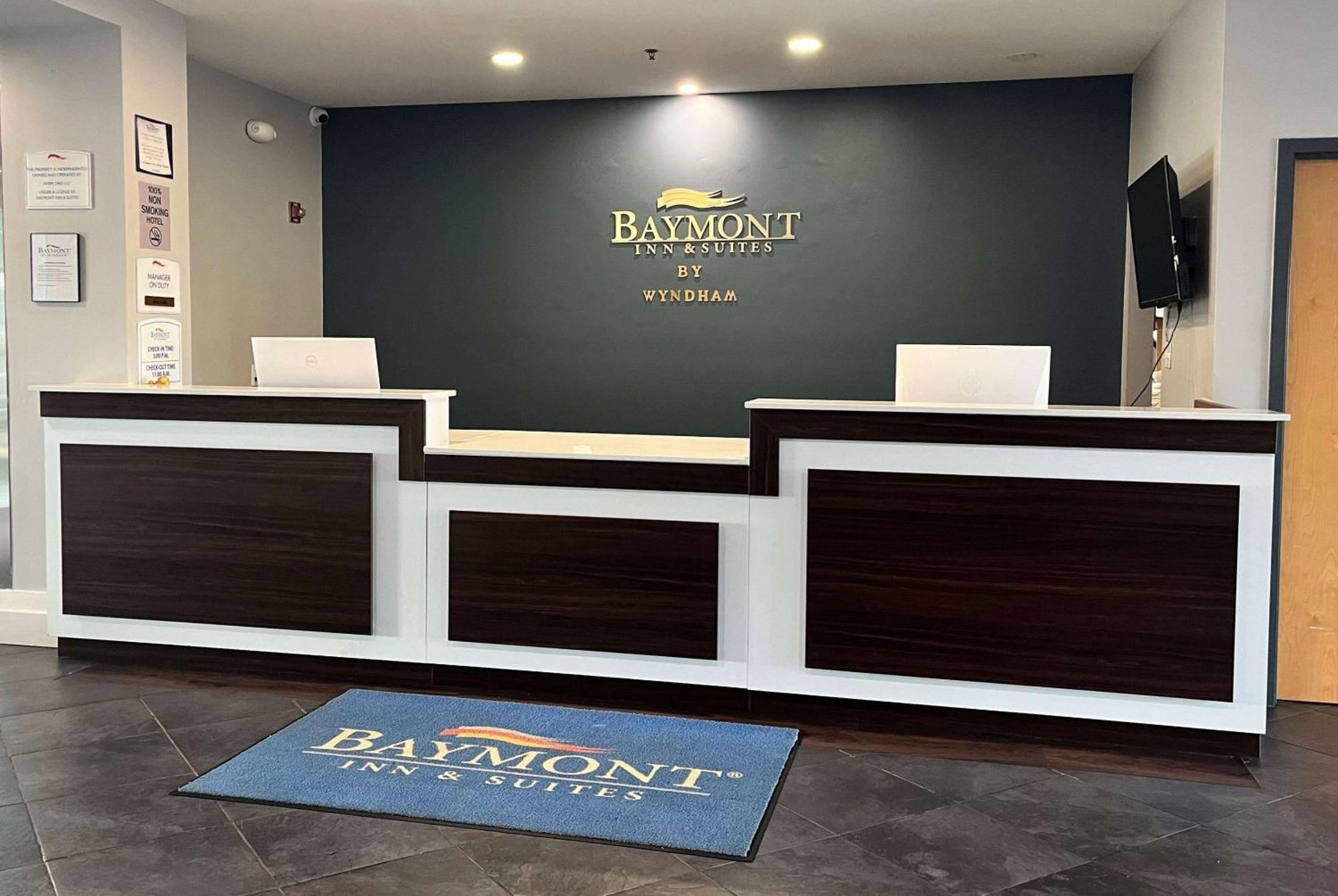 Baymont By Wyndham Indianapolis Northeast Hotel Eksteriør billede
